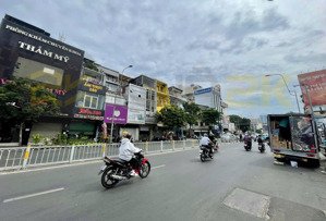 cho thuê nhà mặt tiền đường lê lợi phường 1 gò vấp ngay trường đại học công nghiệp 9x33m trệt 1 lầu