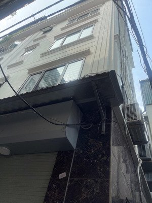 siêu phẩm khu hàng không - nguyễn sơn - phố vip - toạ lạc tại vị trí kim cương - lô góc - 2 thoáng