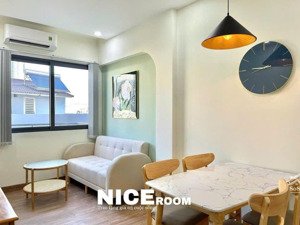 căn hộ 1 phòng ngủ cửa sổ 45m2 siêu rộng ngay khu sầm uất phạm viết chánh quận bình thạnh