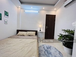 quá hiếm - chdv mỗ lao phân lô ô tô 55m2 7 tầng thang máy 13pkk giá 13 tỷ