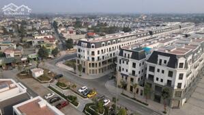 BÁN NHÀ PHỐ 5 TẦNG VIEW SÔNG MÃ, ĐỐI DIỆN 2 TÒA CHUNG CƯ 21 TẦNG CHỈ 5,X TỶ SỔ SẴN