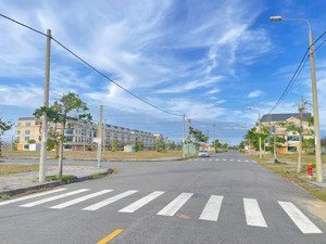 bán đất ven đường biển võ nguyên giáp - dt: 110m2 - giá chỉ 2,3x tỷ