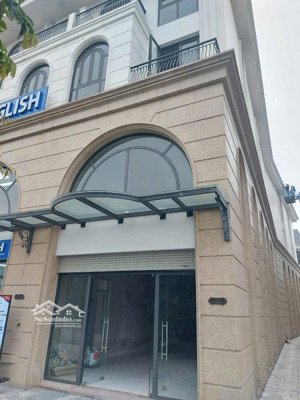 chính chủ cho thuê shophouse biển hồ 9a.sp05.61, 515 m2, mt 5.5m2, 30 triệu đồng/tháng