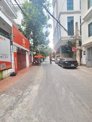 bán nhà ngõ yên hoà dt 30m2, mới xây 5 tầng, 3 phòng ngủ khép kín, giá 7.2 tỷ