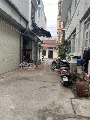 chính chủ gửi bán đất tại ngô gia tự, việt hưng, long biên, hà nội, ngõ 4m, mt 4,4m 11,6 tỷ, 102m2