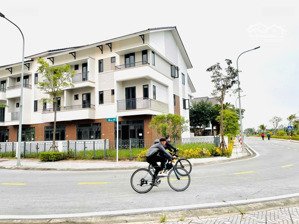 bán nhà phố 100m2 centa riverside - ngay long biên - gia lâm - đón sóng tăng giá tỷ đô