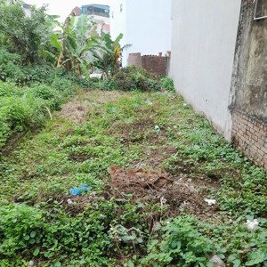 chủ gửi em bán nhanh lô đất tại trung tâm xã vân canh, phù hợp để ở hoặc xây ccmn, giá 113tr/m2.