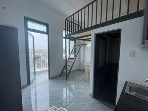 bán nhà mặt tiền 7 tầng 14 chdv khép kín mặt tiền đường 10m phòng có gác