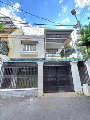 8.6m x 13.5m - cho thuê biệt thự mini - ngay phan đăng lưu, phú nhuận