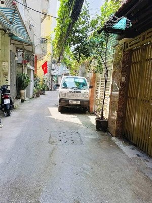 bán nhà c4, phố nguyễn khoái, hbt, ba gác đỗ cửa, cách ô tô 30m