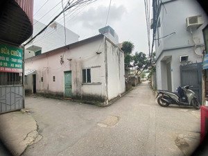 bán đất thạch bàn ô tô vào đất, thông bàn cờ, dt 60m2, mặt tiền 5m, giá 11 tỷ 500 triệu