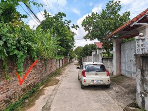 cc gửi bán lô góc cực đẹp trung tâm mê linh vị trí: xóm hồ yên nhân mê linh
