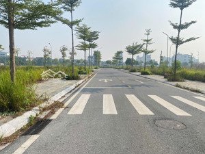 liền kề gần hồ 2 mặt thoáng siêu đẹp bắc đầm vạc