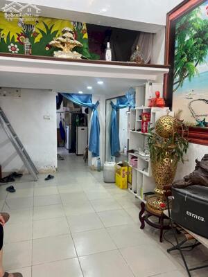 Bán nhà Tầng 1, Đường Nguyễn Văn Linh, Sài Đồng, Long Biên 38m2 giá 1,75 tỷ