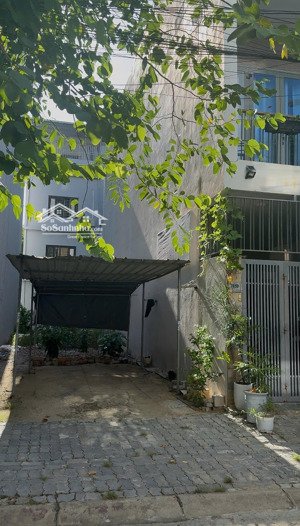 chính chủ bán nhanh lô đất vị trí trung tâm siêu đẹp bên cạnh biển mỹ khê