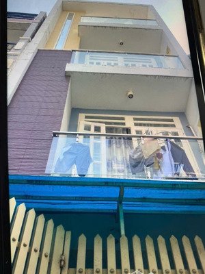 bán nhà 2 lầu, sân thượng btct (4 x 12m) âu dương lân p3, q8 gần cầu chữ y