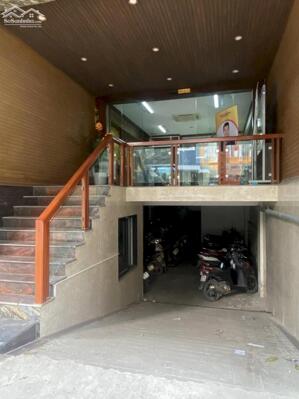 CHO THUÊ TOÀ NHÀ RIÊNG LÀM VĂN PHÒNG – 7 TẦNG ĐỘC LẬP GẦN CHỢ CÂY, ô tô đỗ cửa
