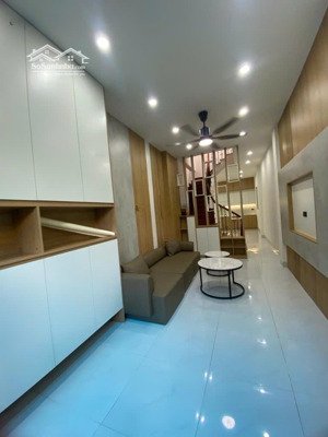 nhà mới dân xây, sau bến xe yên nghĩa gần đại học phenikaa 40m² x 4 tầng, full nội thất cao cấp