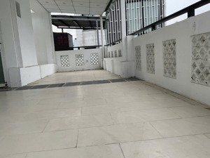 bán nhà hẻm 8m đường 3/2, quận 10, 4 tầng, 4,5x12,5, giá 12,5 tỷ thương lượng