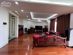 NHÀ PHÂN LÔ, VỊ TRÍ ĐẸP, MT 5M, KINH DOANH SẦM UẤT, NGÕ THÔNG, Ô TÔ TRÁNH QUẬN CẦU GIẤY.