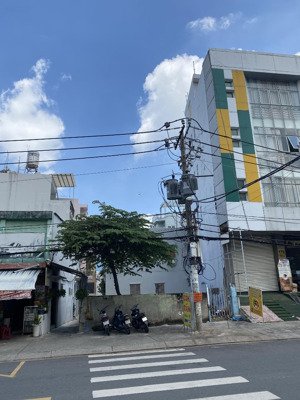 bán nhà mt nguyễn gia trí (d2), q.bình thạnh. dt:4x20m, dt:81m2,vuông vức gồm t,4l giá 36t hđt:73tr