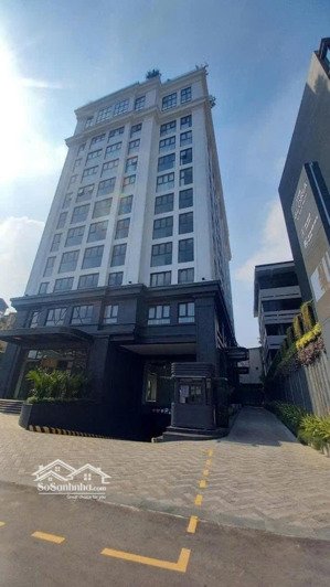 khách sạn mặt phố trần thái tông -127m - 7 tầng thang máy -mặt tiền 8,5m - khu vực vip sầm uất kd