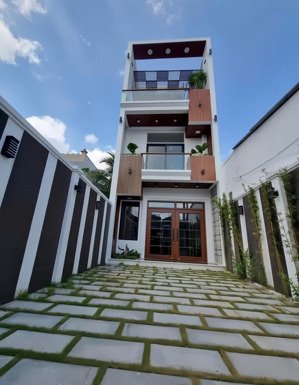 chính chủ định cư mỹ bán gấp nhà 1 trệt 3 lầu 80m2 giá 1.6 tỷ mt nguyễn cửu phú gần chợ đệm