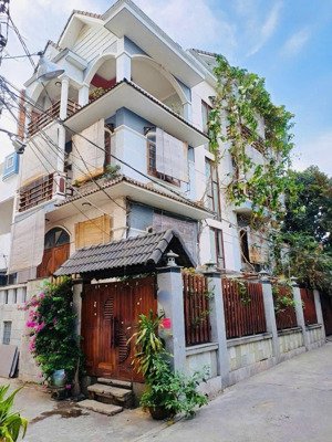 siêu tốt chốt 12.5tỷ nhà 4 tầng p.bình trưng tây - 8x20 - hoàn công chuẩn chỉnh