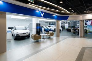 cho thuê nhà mặt phố tôn đức thắng 165m, mặt tiền 7m, thông sàn, phù hợp showroom lh 