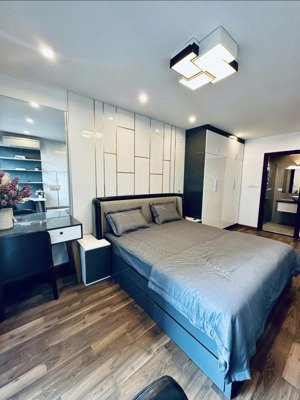 bán căn 4pn 122m2 toà hh epic home thái hà giá 8,x tỷ full nội thất, 43 đường phạm văn đồng