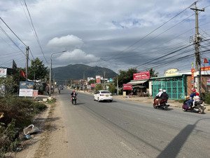 bán đất 5,1x 50m, mặt tiền tl766, xuân trường, xuân lộc, đồng nai. 2,75 tỷ, lh: lê minh