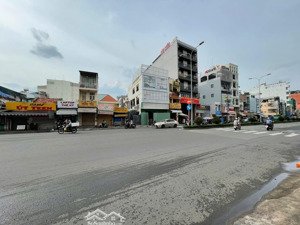 bán building mặt tiền khu lê thị riêng. dt 96m2 (6x16m), 4 tầng, tn 130tr/th. giá 44 tỷ - tin thật