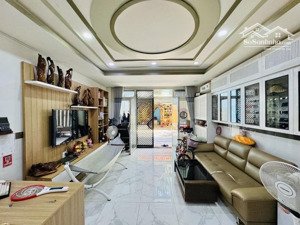 nhà 3 tầng btct hẻm 5m cách mạng tháng tám 46m2 tân bình sổ vuông hơn 7 tỷ