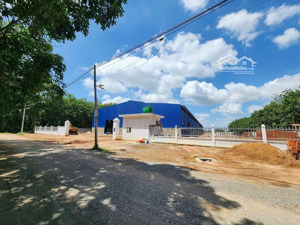 cho thuê xưởng 10.500m2. pccc skinler tự động, giấy phép đầy đủ. vĩnh tân tân uyên, bình dương