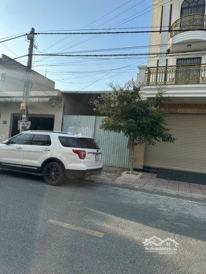 bán nhà mặt phố na7, 4,35 tỷ, 100m2, phường thuận giao, bình dương, giá cực chất uy tín