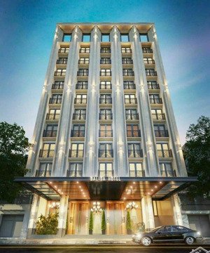 bán căn hoa hậu mặt phố trần hưng đạo dt 739m2 mặt tiền 21m , vị trí siêu đẹp , không có căn thứ 2