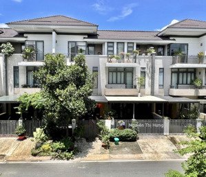 cho thuê shophouse lavila kiến á-nhà bè-5,5x18m+3l+ full ntcc-giá : 38tr / tháng .