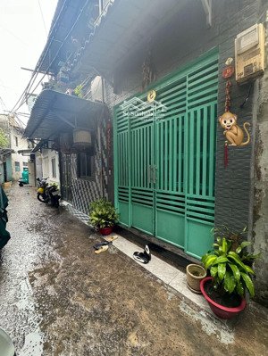 bán nhà 66 m2 - hẻm trước nhà 2.5m - trục huỳnh tấn phát gần kcx tân thuận - 2.7 tỷ tl.