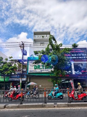 siêu phẩm nhà 2 mặt tiền trước sau quang trung p.11 q.gò vấp dt:7x25m hầm 6tầng hđt:150tr giá:39tỷ