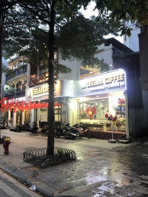 cho thuê mặt bằng mặt phố chiến thắng - văn quán, hđ, 2 tầng, mt: 7,5m ngay ngã 3 sầm uất nhất phố