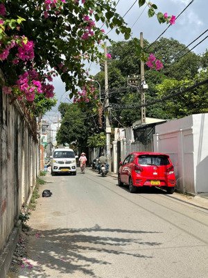 chỉ 16,8 tỷ sở hữu ngay mt khu phan văn trị, bt - dtcn: 140,5 m2, nở hậu tài lộc - 4 tầng