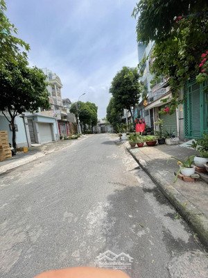 bán nhà mặt tiền đường 14m nội bộ phường tây thạnh, diện tích 10mx20m, nhà cấp 4, sổ hồng đầy đủ