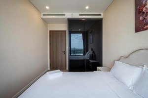 cho thuê căn 2pn 2wc lumiere / 2 bedroom 2bathroom lumiere