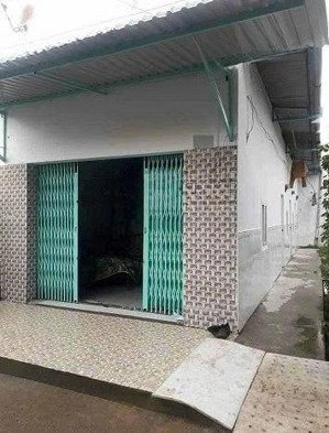 bán gấp dãy trọ 1 kiot - 4 phòng ở 1 xẹc tân hiệp 4, xã tân hiệp 93m2 giá 1 tỷ 950, sổ hồng riêng