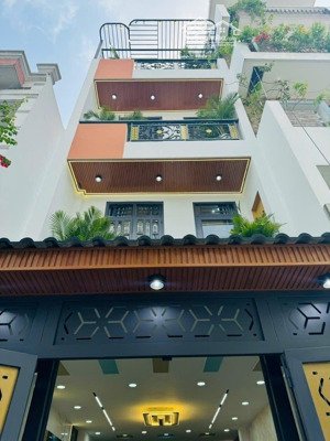 bán gấp nhà riêng 4pn, 4wc, 48m2 tại phường 2, q10, giá 4,85 tỷ sổ hồng riêng