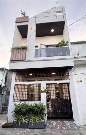 chính chủ bán nhà phố tân an - phường 4 - tân an - 2 tỷ 4 - sổ riêng