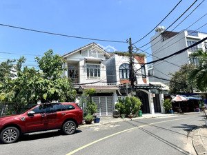 rẻ 10%. bán đất đường chế lan viên, diện tích 240m, ngang khủng, giá chỉ 23 tỷ.