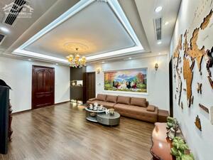 Cần bán căn hộ 130m2 như ảnh KĐT Trung Hoà x Nhân Chính