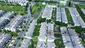 cho thuê nhanh nhà phố nine south, nhà full nt cao cấp, xem nhà 24/24 lh 