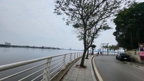 siêu mẫu rẻ.! view mặt hồ tây. mặt phố tây hồ - lạc long quân. rẻ không tưởng. 64m. 5 tầng. 22.8 tỷ